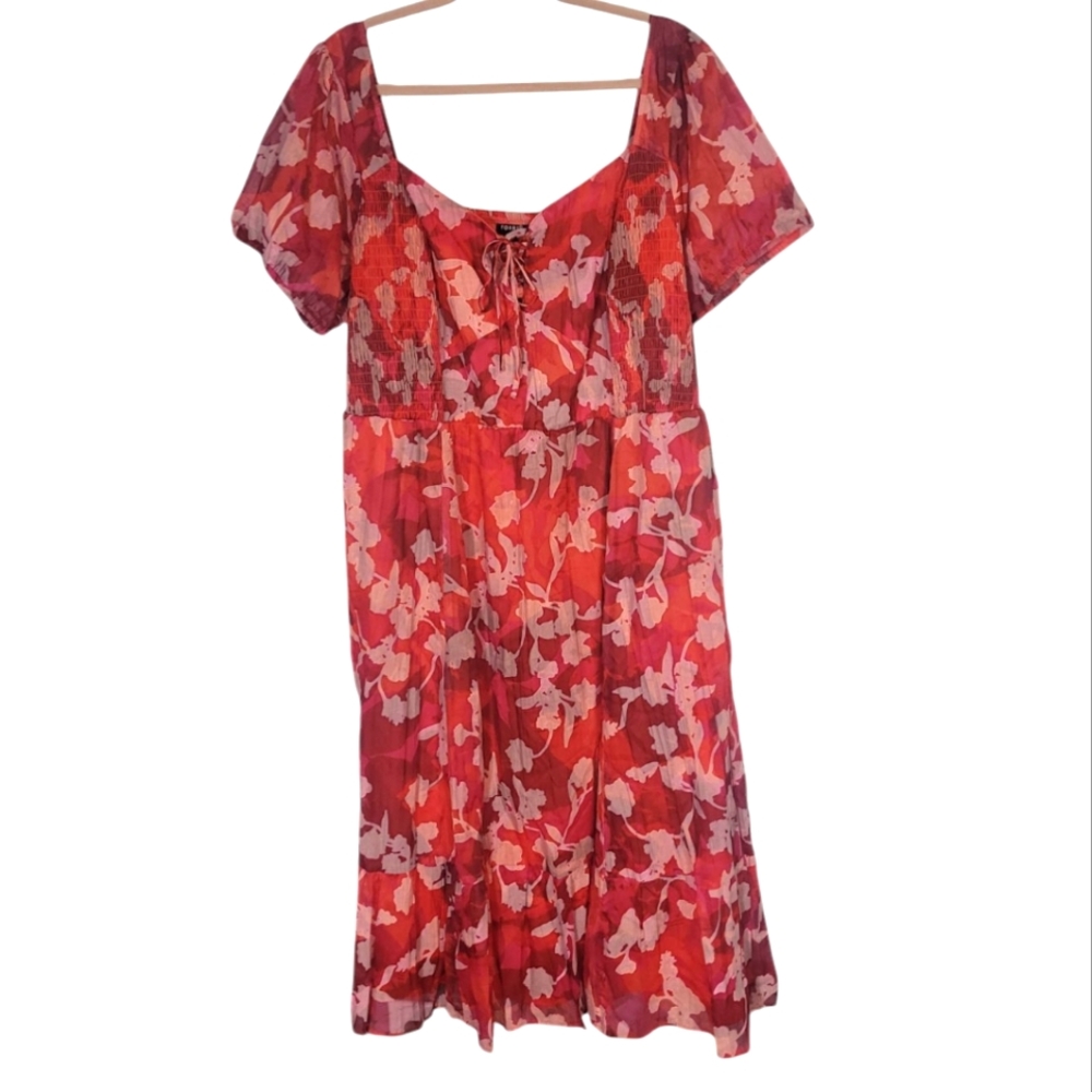 NWT Torrid Lace Up Smoked Floral Dress - Picture 2 of 5